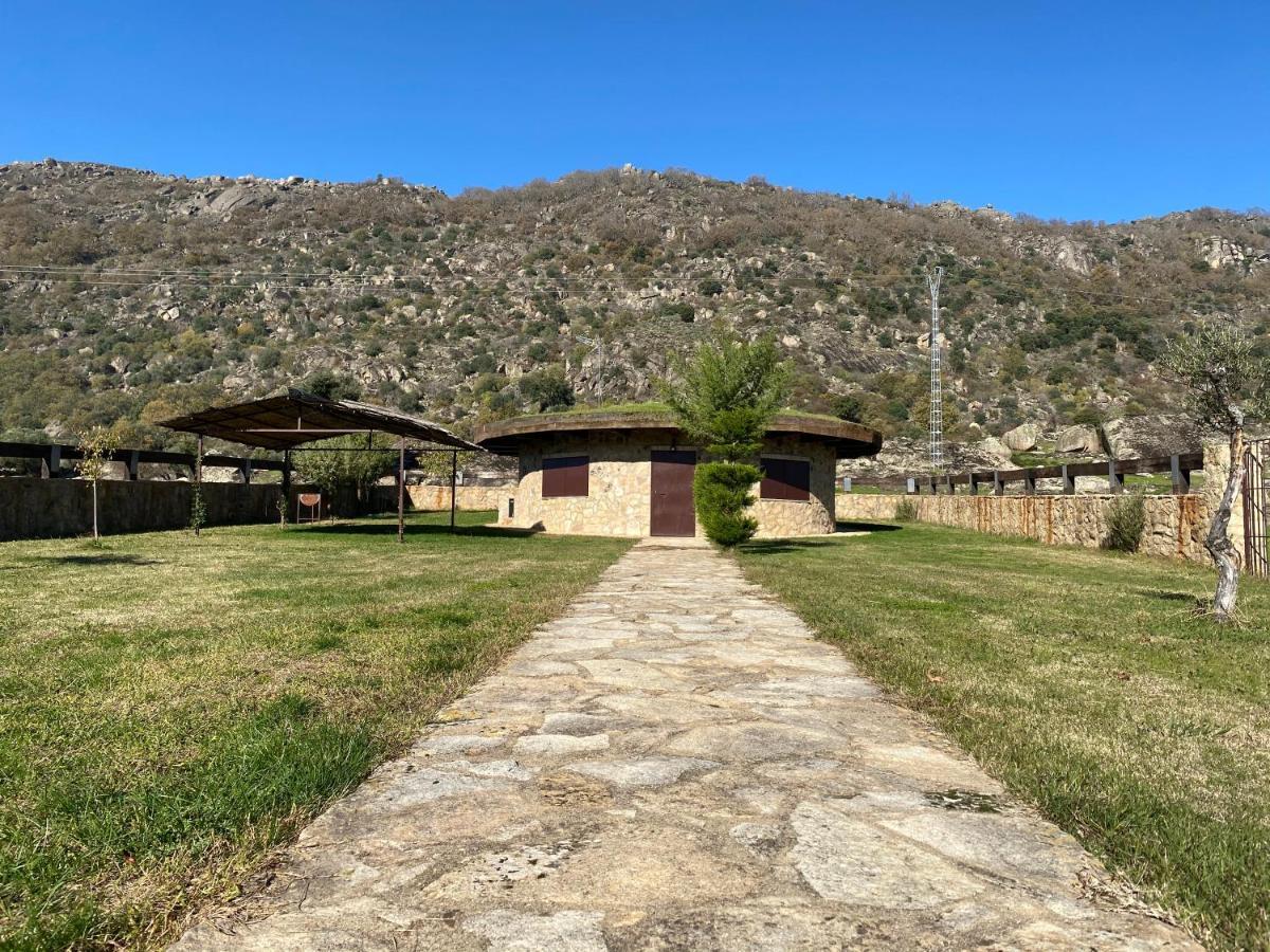 Casa Rural La Dehesa Cilleros ภายนอก รูปภาพ